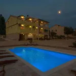 House Balen With Swimming Pool
