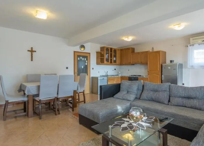 House Balen With Swimming Pool * Benkovac