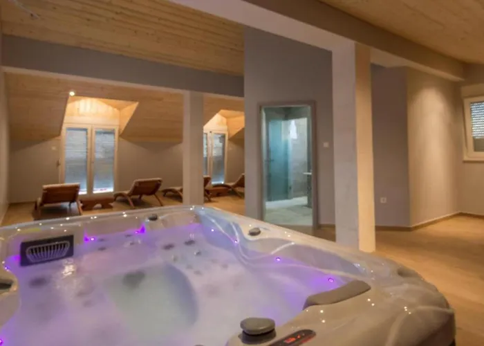 Vikendica House Balen With Swimming Pool Benkovac
