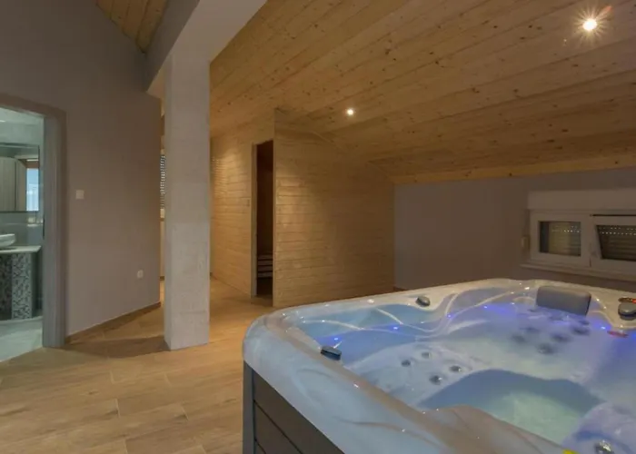 Vikendica House Balen With Swimming Pool *