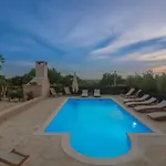 House Balen With Swimming Pool Дом отдыха *